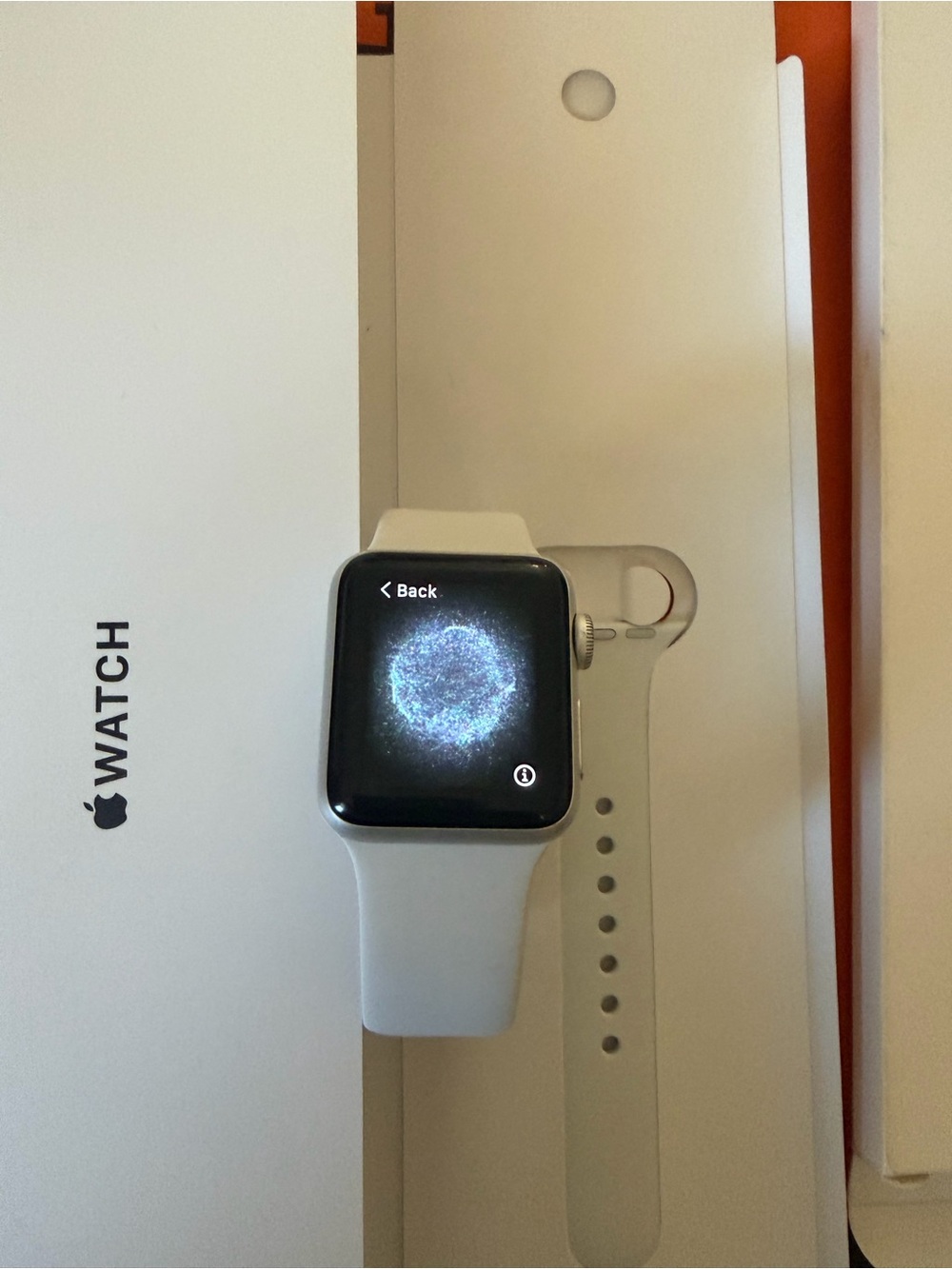 Apple Watch series 3 38mm Gps  + extras. Read